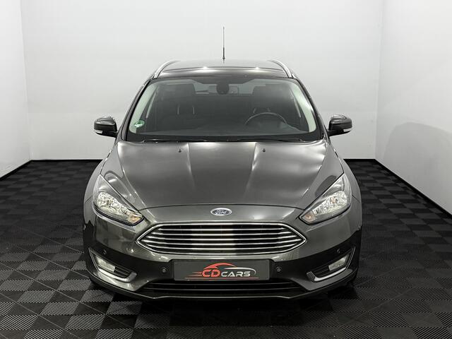Ford FOCUS Wagon 1.0 Titanium Clima, Navi, Parkeersensoren, Keyless start, Cruise control, Winterpakket, Lichtmetalen velgen