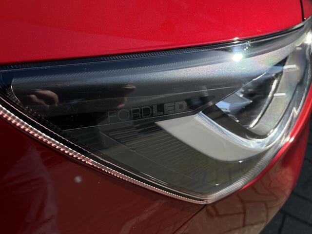 Ford FOCUS 1.0 EcoBoost Hybrid ST Line X / Digitaal dashboard / Navigatie / App connect / Camera / Parkeersensoren V+A / P4