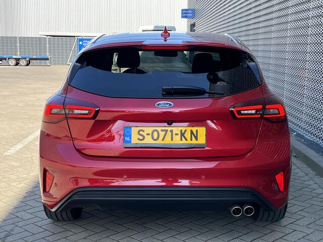 Ford FOCUS 1.0 EcoBoost Hybrid ST Line X / Digitaal dashboard / Navigatie / App connect / Camera / Parkeersensoren V+A / P4