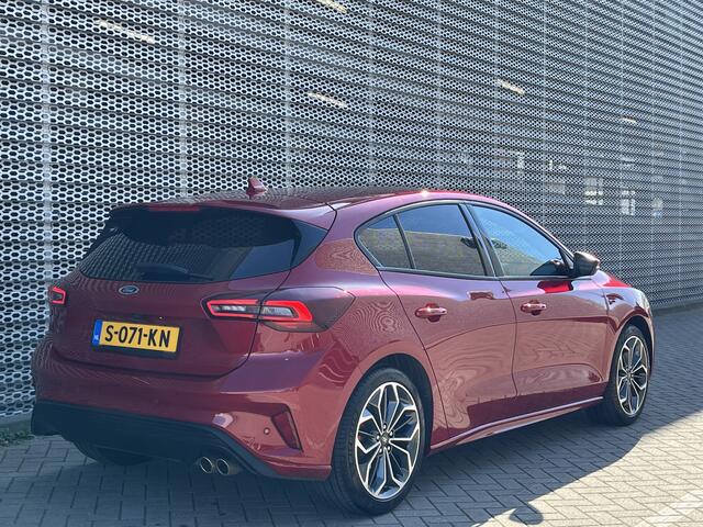 Ford FOCUS 1.0 EcoBoost Hybrid ST Line X / Digitaal dashboard / Navigatie / App connect / Camera / Parkeersensoren V+A / P4