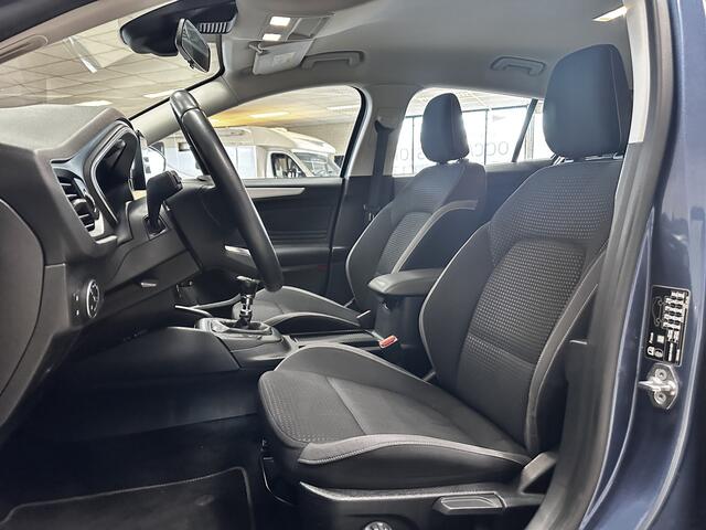 Ford FOCUS Wagon 1.0 EcoBoost Trend Edition Business/ Apple+Android/ Trekhaak/ 16''LMV/ Clima/ Navi/ Cruise/ Bluetooth/ Multi.LEDER.Stuur/ Elek.pakket/ Isofix/ PDC Achter.