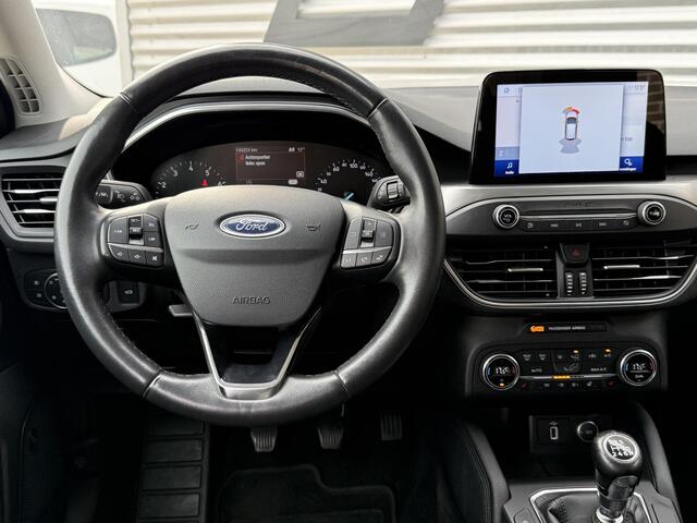 Ford FOCUS Wagon 1.0 EcoBoost Titanium Business Navi|Cruise|Trekhaak|Stoel+Stuur verw|Carplay|B&O|PDC V+A|N.A.P|Apk tot 11-2026