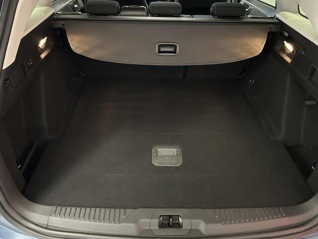 Ford FOCUS Wagon 1.0 EcoBoost Titanium Business | Panoramadak | Navi |