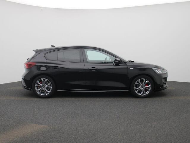 Ford FOCUS 1.0 EcoBoost Hybrid ST Line X | Climate Control / ECC | Licht metalen velgen 17 inch | Cruise control | Navigatie | LED koplampen | Park Distance Control voor en achter | Achteruitrijcamera |