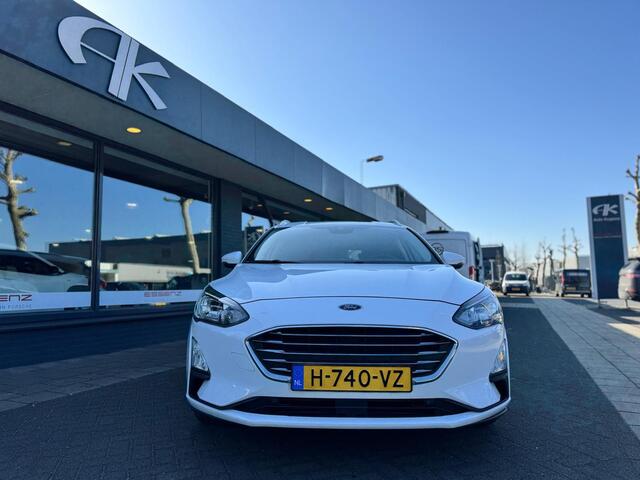 Ford FOCUS Wagon 1.0 EcoBoost Titanium Business