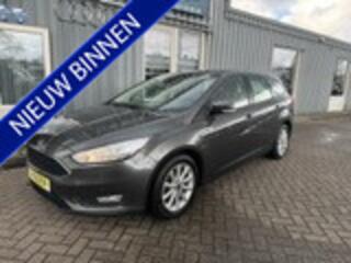 ford-focus-wagon-1.0-trend