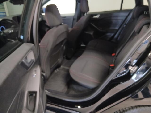 Ford FOCUS Wagon 1.0 EcoBoost Titanium Business *Automaat* Winter Pack*