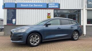 ford-focus-wagon-1.0-ebh-hybride-ti
