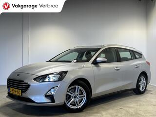 ford-focus-wagon-1.0-ecoboost-hybri