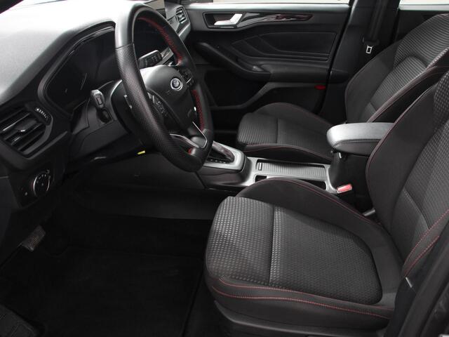 Ford FOCUS 1.0 Focus 125 PK HB ST-Line Automaat Navi Climate control cruise control Carplay LM velgen Parkeersensoren Led Matrix koplampen