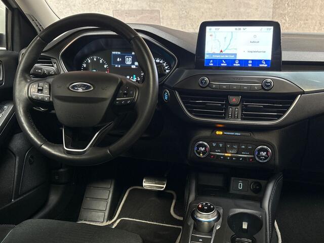 Ford FOCUS Wagon 1.5 EcoBoost Active Vignale 150Pk Automaat (PANORAMADAK, APPLE CARPLAY, GROOT NAVI, BANG&OLUFSEN, STUUR/STOELVERWARMING, LEDER, CAMERA, GETINT GLAS, ADAPTIVE CRUISE, NIEUWSTAAT)
