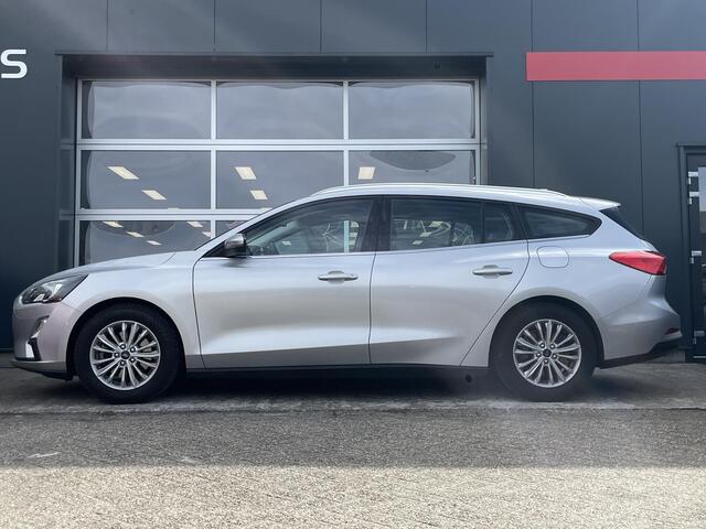 Ford FOCUS Wagon 1.0 EcoBoost Titanium Business - Navigatie - Stoelverwarming - Climate Control - Trekhaak