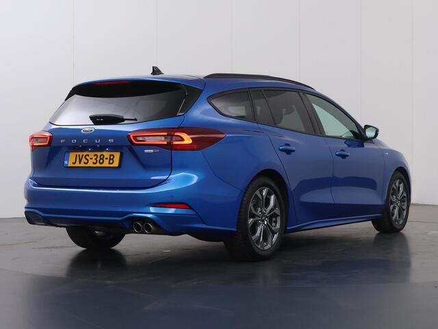 Ford FOCUS Wagon 1.0 EcoBoost Hybrid ST Line X | Elekt. Wegklapbare Trekhaak | Winterpakket | Cruise Control Adaptief | Parkeercamera | Head-Up | Navigatie |