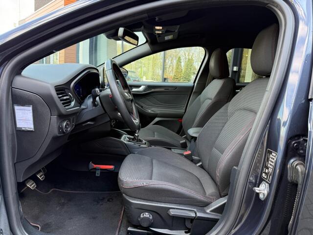 Ford FOCUS Wagon 1.0 EBH 155pk ST-Line,LED,WinterPack,Camera,B/O,Trekhk Elekt,Keyless,Carplay