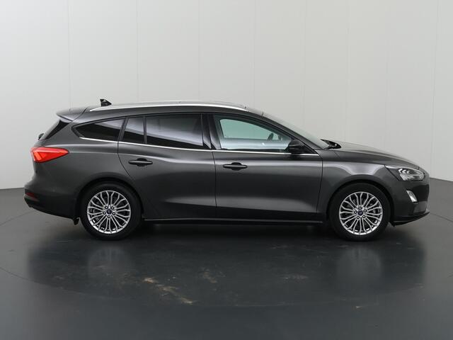 Ford FOCUS Wagon 1.5 EcoBoost Titanium Business | Trekhaak | Panoramadak | Winterpakket | AGR Stoelen | Full led Koplampen | B&O | Cruise Control Adaptief |