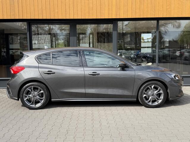 Ford FOCUS 1.0 EcoBoost ST-Line, Trekhaak, Stoel/Stuurverw. Garantie