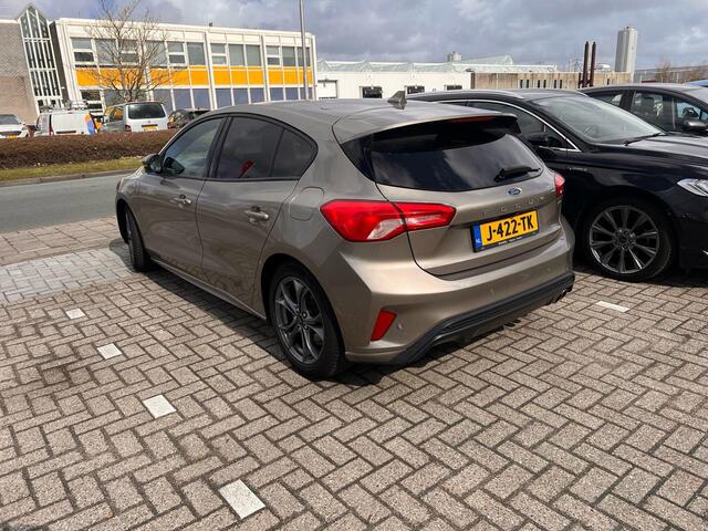Ford FOCUS 1.0 EcoBoost ST Line Business 125pk | Head up display | B&O Play | SYNC 3 Navigatie | Cruise Controle