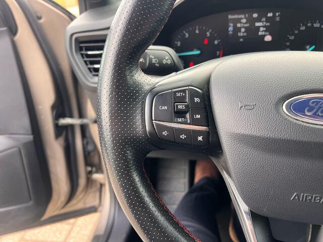Ford FOCUS 1.0 EcoBoost ST Line Business 125pk | Head up display | B&O Play | SYNC 3 Navigatie | Cruise Controle