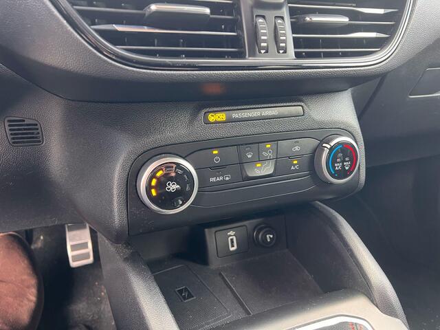 Ford FOCUS 1.0 EcoBoost ST Line Business 125pk | Head up display | B&O Play | SYNC 3 Navigatie | Cruise Controle