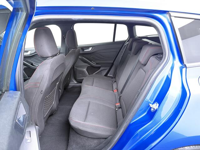 Ford FOCUS Wagon Ecoboost Hybrid 155 pk ST-line | Winter Pack | LED | Camera | Adapt. Cruise | Apple Carplay draadloos