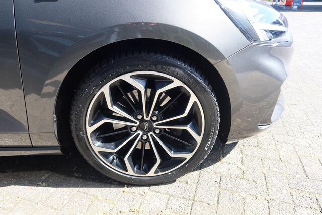 Ford FOCUS Wagon 1.5 150PK A/T ST-Line PANO I TREKHAAK I Winterpack ! 64dkm