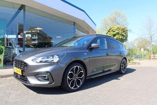 ford-focus-wagon-1.5-150pk-a-t-st-l