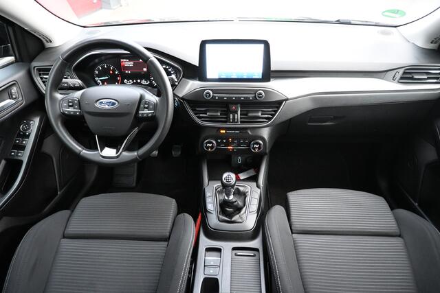 Ford FOCUS Wagon 1.0 EcoBoost Titanium Business trekhaak