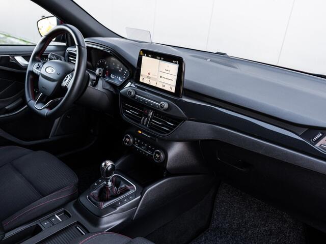 Ford FOCUS Wagon 1.5 EcoB. 181Pk ST-line B&O Trekhaak