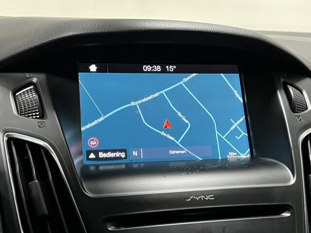 Ford FOCUS Wagon 1.0 Titanium | NAVI | KEYLESS | STOELVERWARMING | CAMERA |