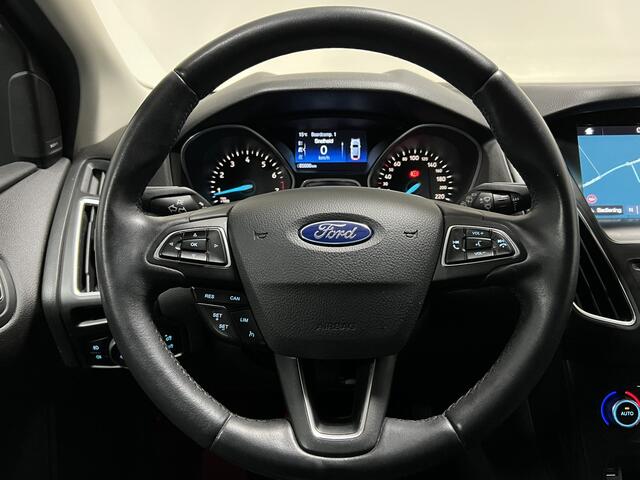Ford FOCUS Wagon 1.0 Titanium | NAVI | KEYLESS | STOELVERWARMING | CAMERA |