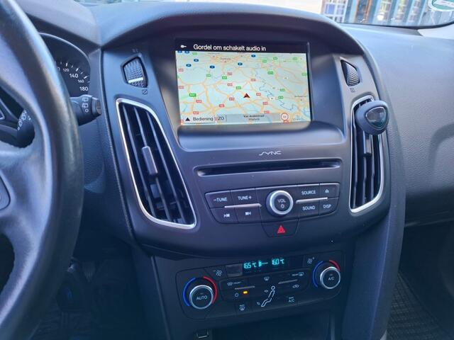 Ford FOCUS 1.0 ECOBOOST 125PK TITANIUM. BNS NAVI AIRCO PDC-CAMERA