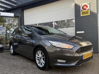 ford-focus-wagon-1.0-trend