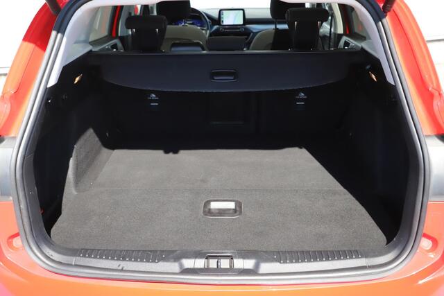 Ford FOCUS Wagon 1.0 EcoBoost Hybrid Titanium X Business Panoramadak Trekhaak Navigatie Achteruitrijcamera Stuur & Stoelverwarming
