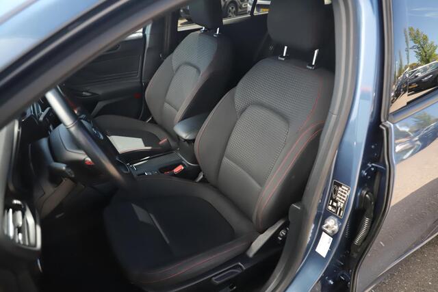 Ford FOCUS Wagon 1.0 EcoBoost ST Line Business Trekhaak Navigatie Carplay Android Clima Adaptive Cruise Parkeersensor