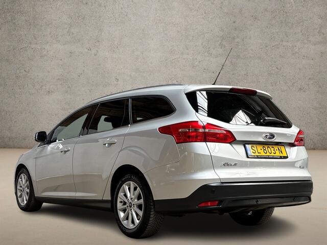 Ford FOCUS Wagon 1.0 Titanium (APPLE CARPLAY, NAVIGATIE, CLIMATE, SPORTSTOELEN, PARKEERSENSOREN, CRUISE, NIEUWE APK, NIEUWSTAAT)