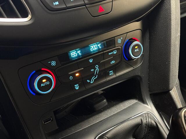 Ford FOCUS Wagon 1.0 Titanium (APPLE CARPLAY, NAVIGATIE, CLIMATE, SPORTSTOELEN, PARKEERSENSOREN, CRUISE, NIEUWE APK, NIEUWSTAAT)