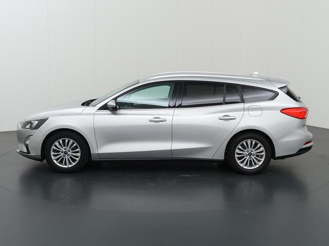 Ford FOCUS Wagon 1.0 EcoBoost Hybrid Titanium X Business | Elekt. Wegklapbare Trekhaak | Cruise Control Adaptief | Parkeercamera | Elekt. Kofferklep |