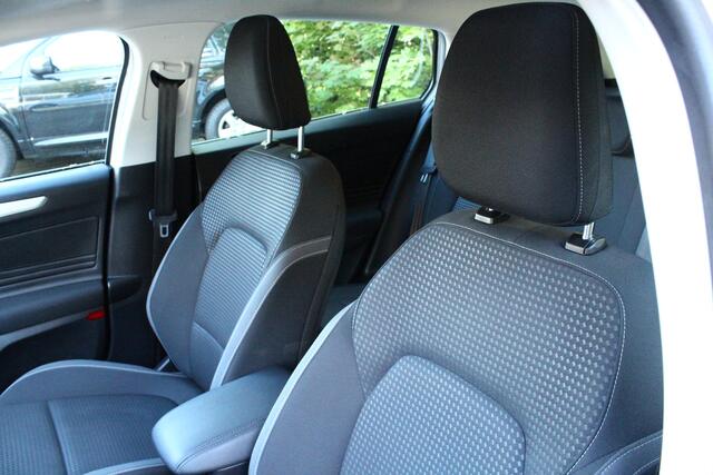 Ford FOCUS Wagon 1.5 EcoBlue Trend Edition Business Plaat van een auto!