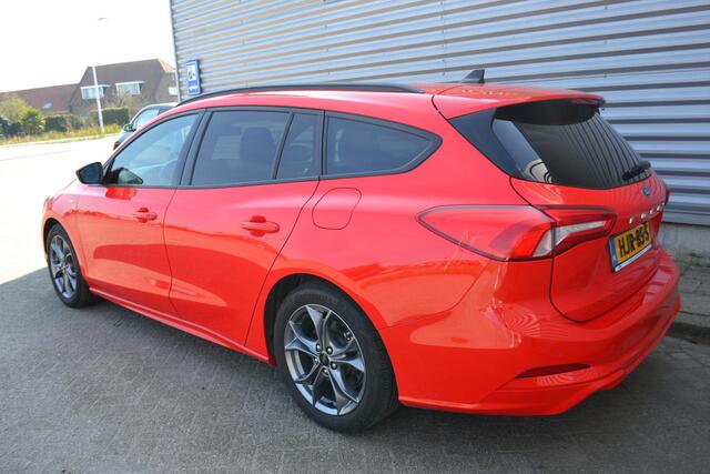 Ford FOCUS WAGON 1.0 ST-LINE AUT.|NAVI|CAMERA|CARPLAY