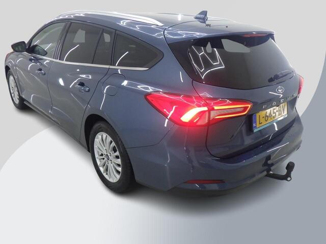 Ford FOCUS Wagon 1.0 EcoBoost Hybrid Titanium X Business | 31250 KM origineel NL | Trekhaak | Navigatie | Stoelverwarming | WORDT VERWACHT!