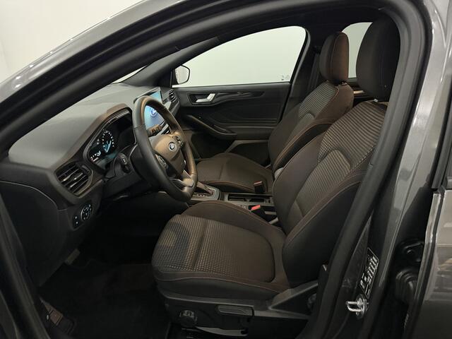 Ford FOCUS 1.0 EcoBoost Hybrid ST Line 155PK Camera, Navi, Keyless start, Cruise control, Rijstrook correctie, A start stop, Lichtmetalen velgen, 1 jar garantie