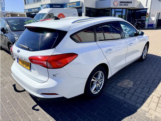 Ford FOCUS Wagon 1.0 EcoB. Tr Ed. bns