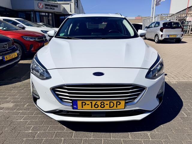 Ford FOCUS Wagon 1.0 EcoB. Tr Ed. bns