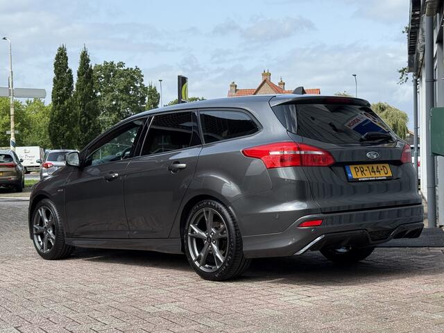 Ford FOCUS Wagon 1.0 ST-Line | D-RIEM IS VV | CARPLAY | NAVI | PDC | CRUISE |