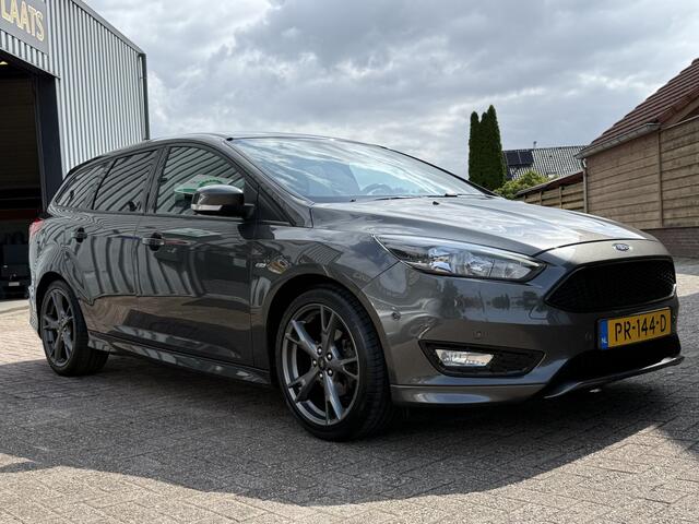 Ford FOCUS Wagon 1.0 ST-Line | D-RIEM IS VV | CARPLAY | NAVI | PDC | CRUISE |