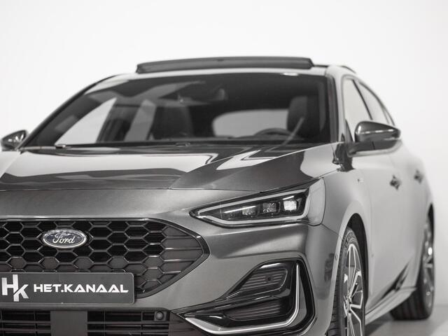 Ford FOCUS 1.0 Hybrid ST Line Vignale Pano Leer ACC B&O
