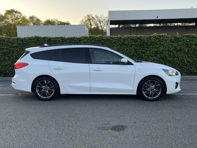 Ford FOCUS Wagon 1.0 EcoBoost Titanium ST-Line * Camera * Carplay * Garantie