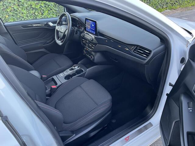 Ford FOCUS Wagon 1.0 EcoBoost Titanium ST-Line * Camera * Carplay * Garantie