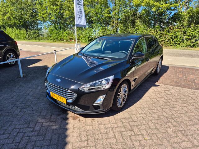 Ford FOCUS 1.0 EcoBoost Titanium B&O ADD CRUISE WINTERPACK