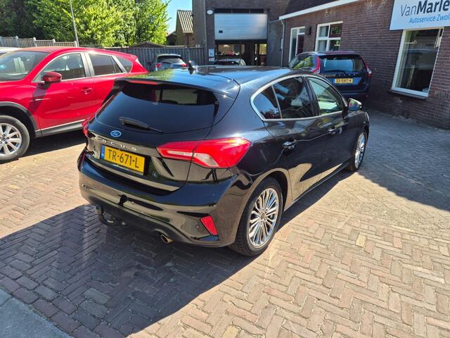 Ford FOCUS 1.0 EcoBoost Titanium B&O ADD CRUISE WINTERPACK